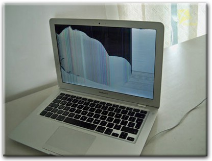 Замена матрицы Apple MacBook в Набережных Челнах